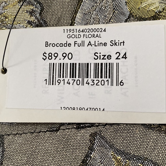 + Size NWT Eloquii Gold foil floral A Line skirt - Picture 10 of 10